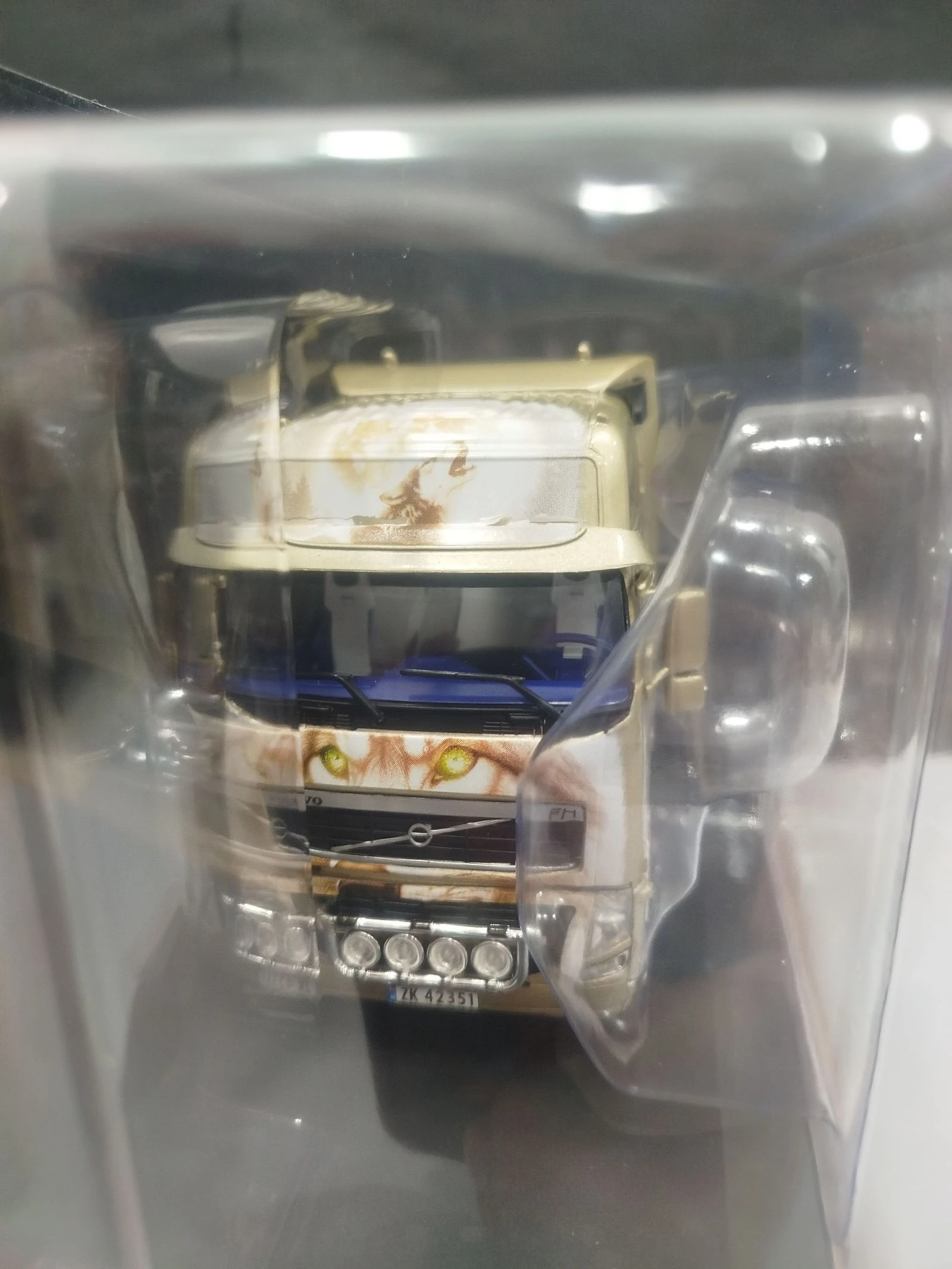 Caminhão Volvo FH16 1/43 - 2003 Hachette – photo 5